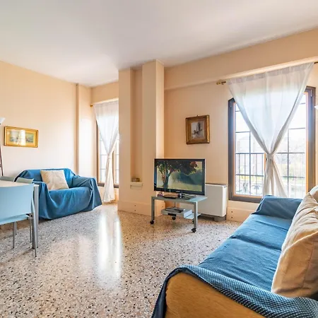 Guesthost - Giudecca Elegant With Stunning Lagoon View!