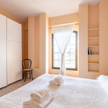 Guesthost - Giudecca Elegant With Stunning Lagoon View! Apartmán Benátky