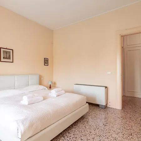 Apartmán Guesthost - Giudecca Elegant With Stunning Lagoon View! Benátky